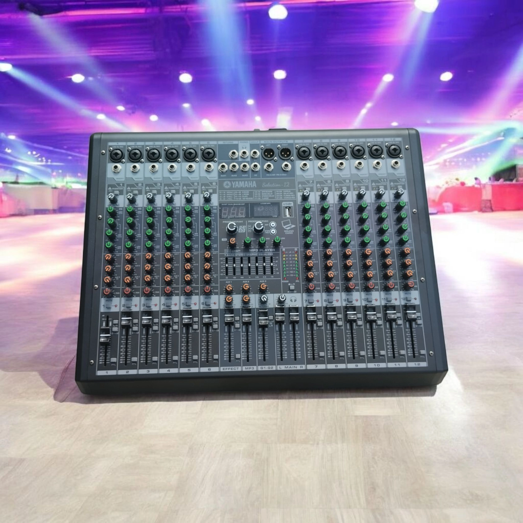 Yamaha Selection12 12 channels semi digital mixer